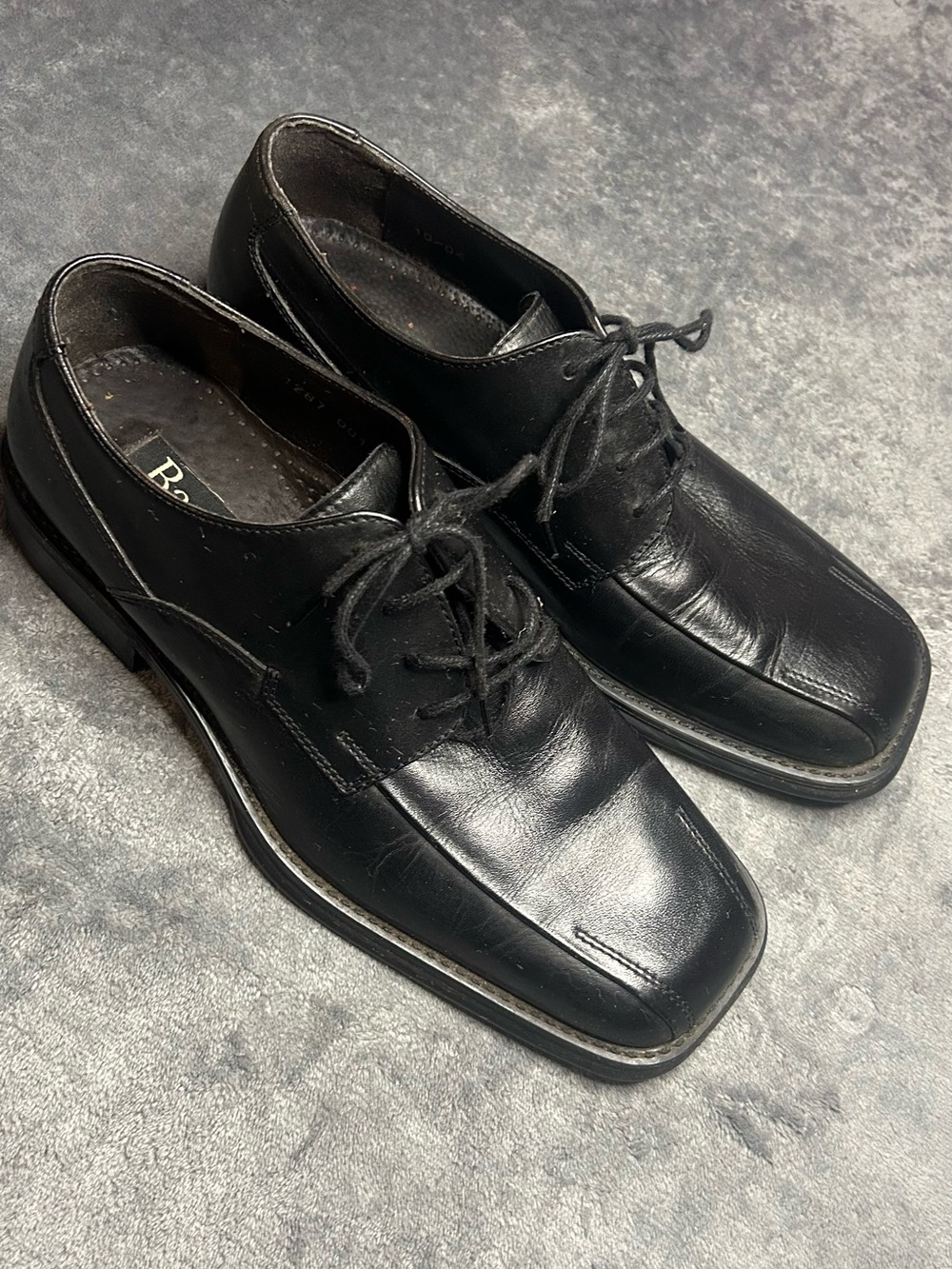Y2K vintage G.H. Bass & Co. black leather square-toe oxford dress shoes.7.5 M
